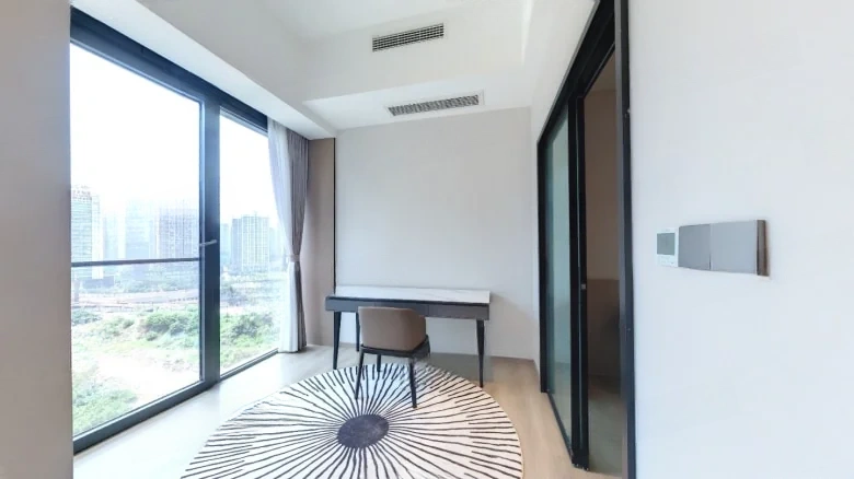 Lakeside Tangning One - View 4