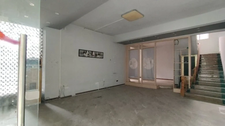 Fenghuang City (No. 17 Kangqiang Second Transverse Road) - View 11