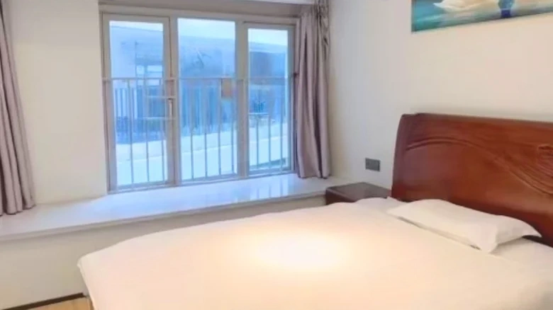 Vanke Seaside Metropolis - View 3