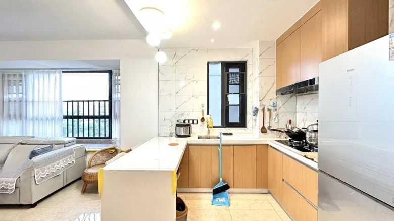 Sanya Yshan Lake - View 4