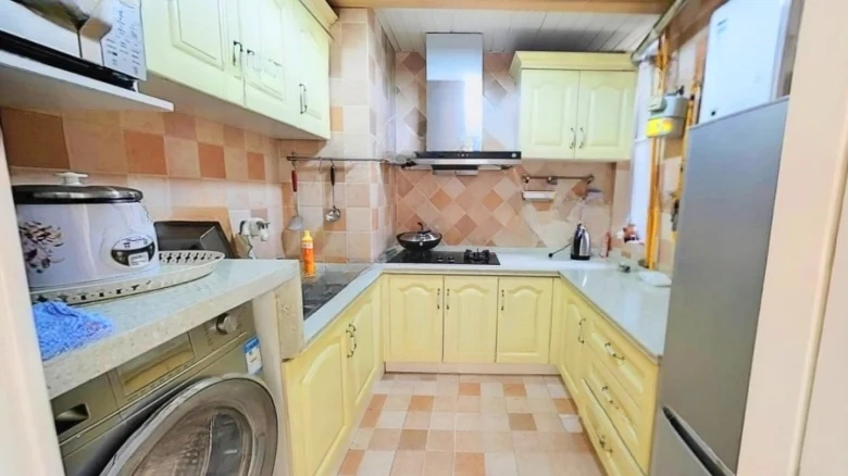 Metropolis Fashion Style - View 7