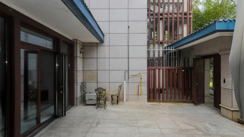 Sanya Courtyard Villa - View 27