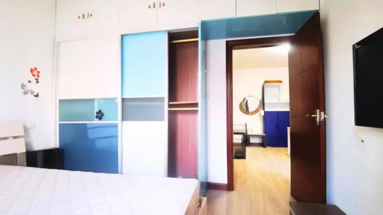 East District of Yadong City - View 1