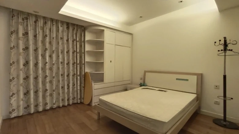 Half Mountain Peninsula Donghai Bay Phase III - View 2