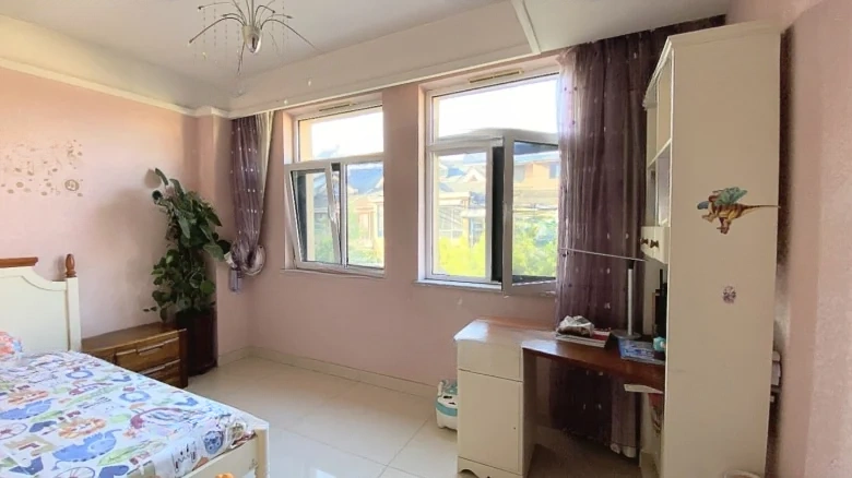 Outer Sea Butterfly Spring Villa - View 9