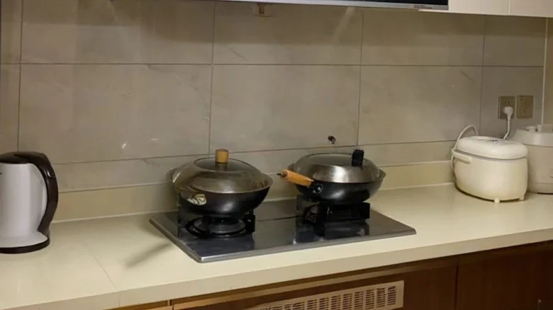 Banff Garden - View 6