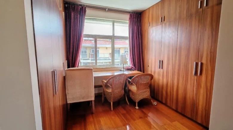 Yiqing Garden - View 3