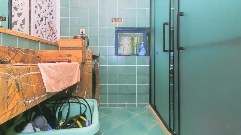 Saint Barbara - View 21