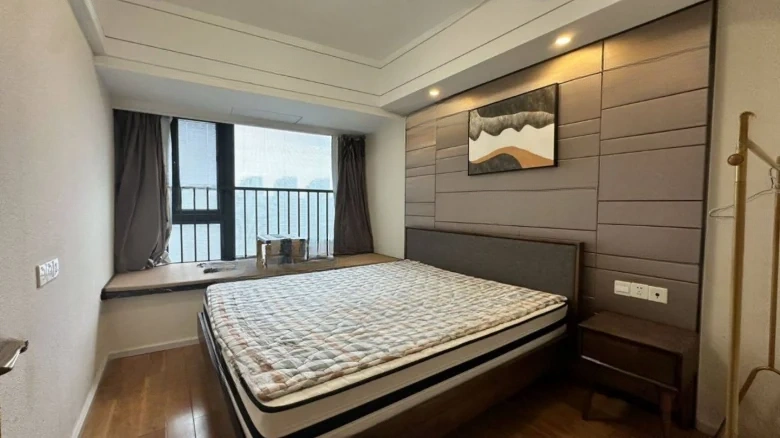 Hongzhou Tianxi - View 3