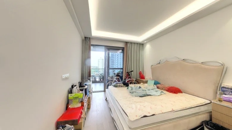 Artistic Hibiscus Bay - View 3