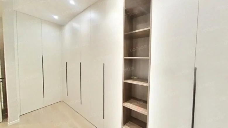 Poly Guanlan Yuecheng - View 3