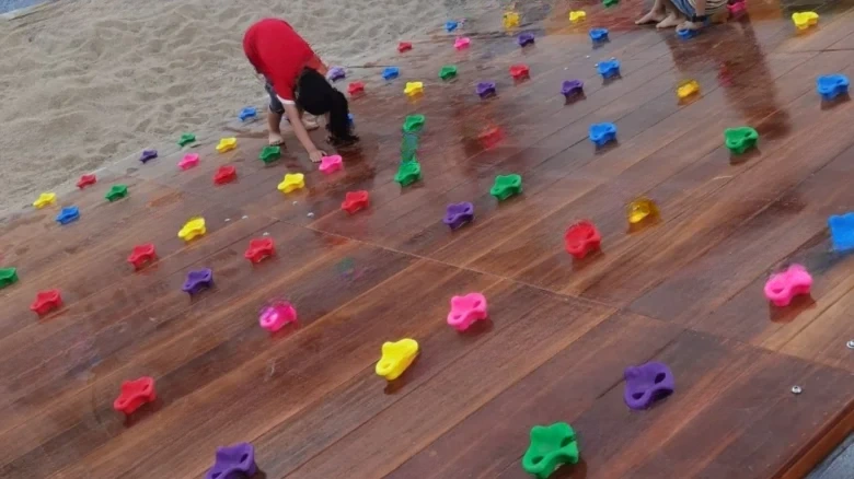 Blue City Viewing Cloud Town - View 8