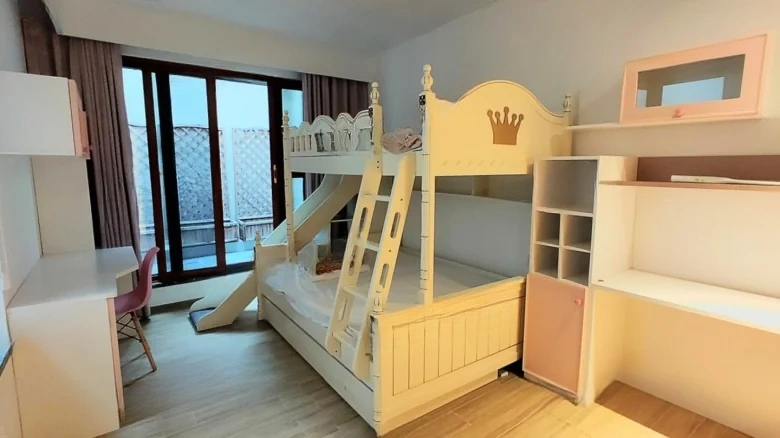 Vanke Lakeside Resort Park Phase II - View 2