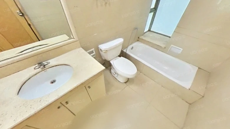 Elegance View Green Court - View 7