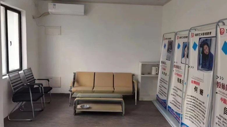 Junhe Jun tai - View 3