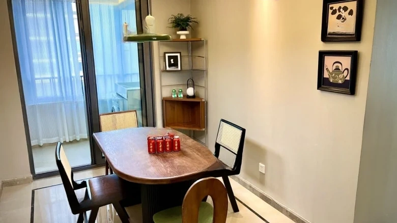 Phoenix Perch Cloud House - View 6