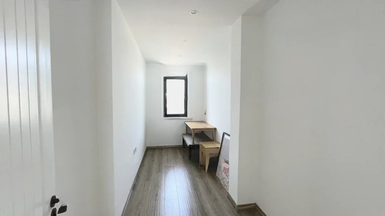 Champagne Town - View 5