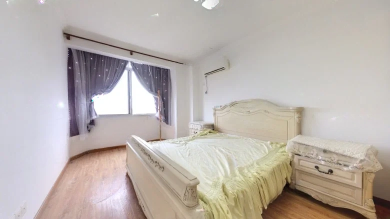 Linyi Tower - View 5