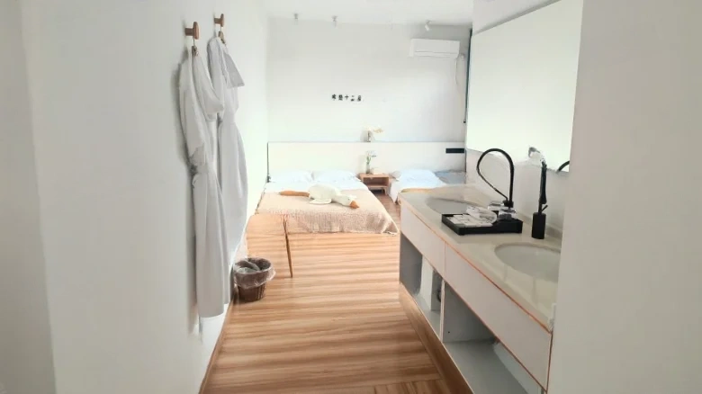 Cengcuan'an Cengshan - View 9