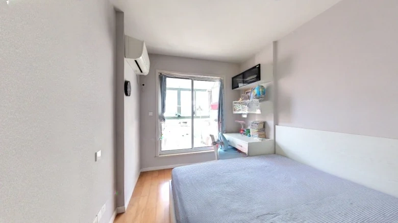 International Business Garden - View 5