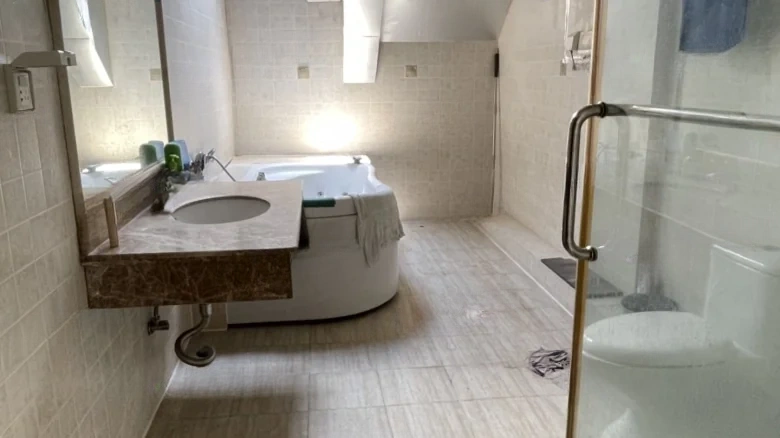 Wu Xi Yu Long Bay - View 15