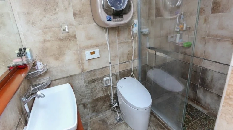 Haiyuan Building - View 6