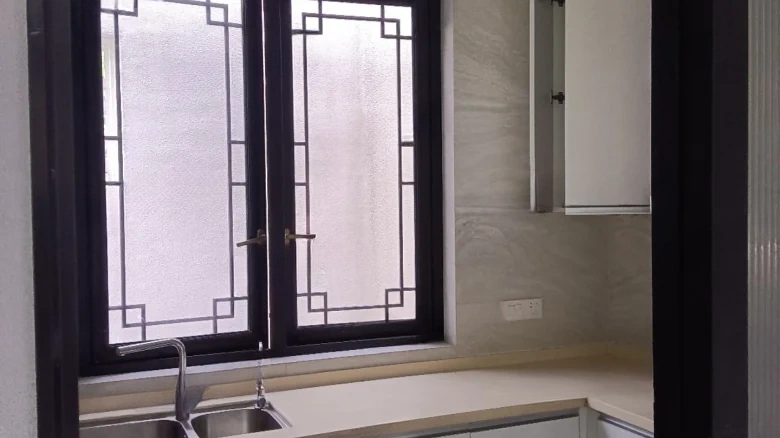 Ink Stream Lake - View 7