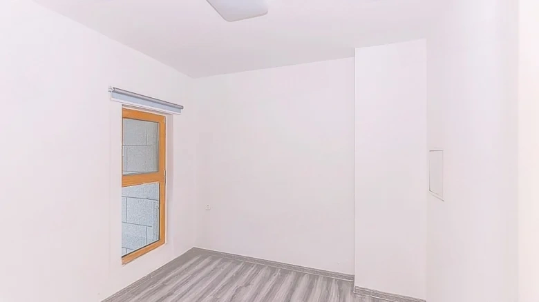 Aurora Manor Court - View 17