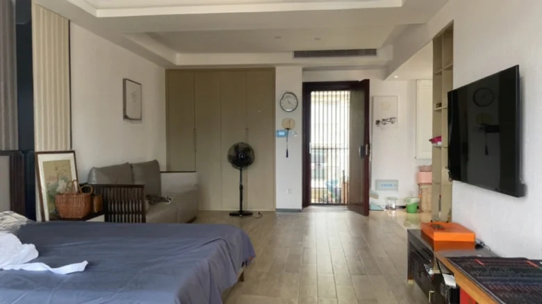 Anji Slow Mountain Platinum Ridge - View 6