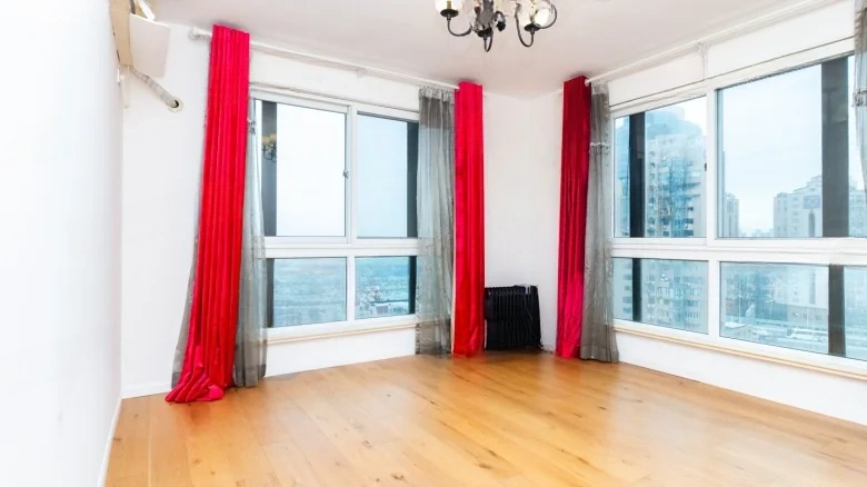 Victoria Apartment - View 4