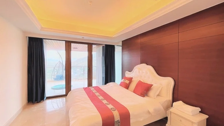 Half Mountain Peninsula Central Sea View Boulevard - View 5