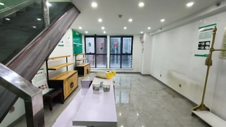 Lanzhou Zhongtianjian Square - View 3