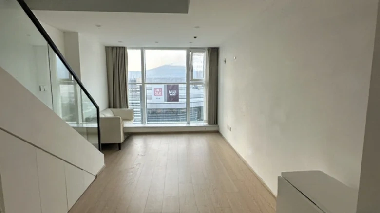 Cloud Seal · Joy Seal - View 2