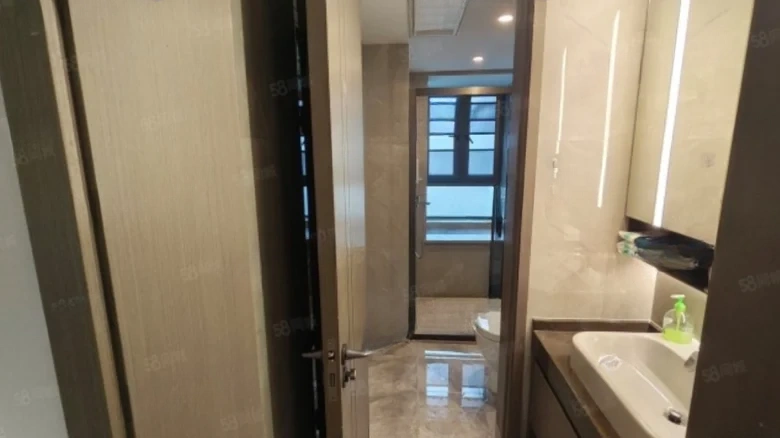 China Residences Lantai Mansion - View 7