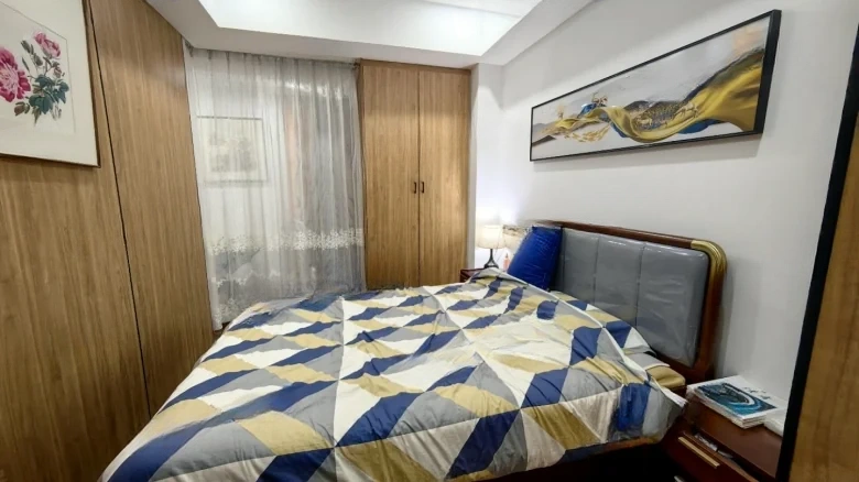 Bailu Li Apartments - View 2