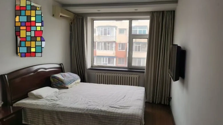 Northeast Normal University Affiliated High School Staff Quarters - View 1