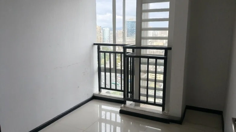 Cloud Spin International Commercial Complex - View 6