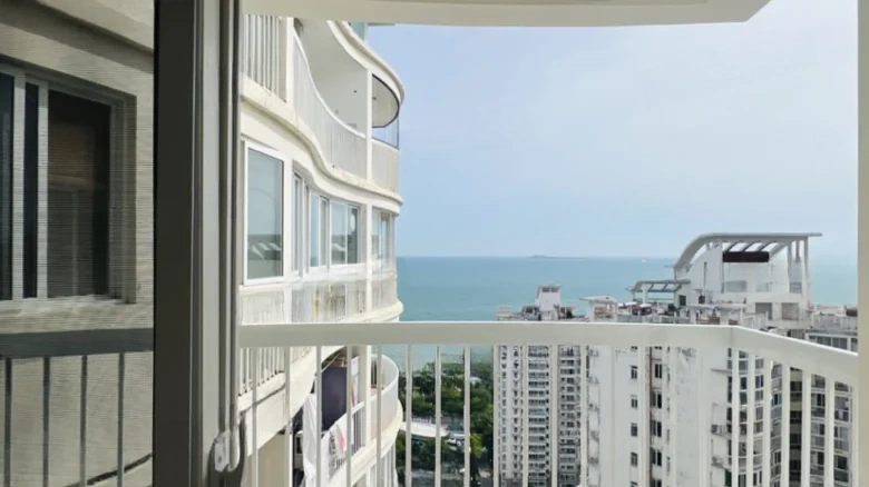 Blue Sea and Sky Phase I - View 7