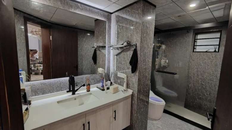 Xinguoguang Tower - View 7