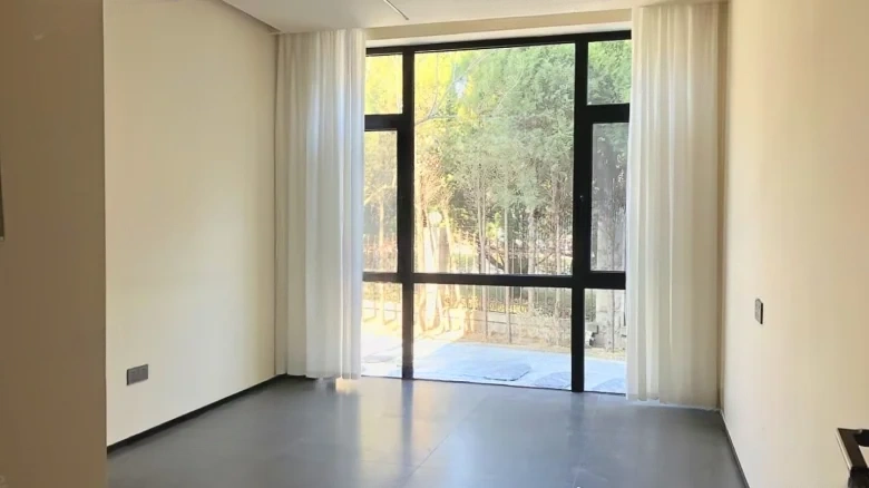 Silver Garden South District - View 3