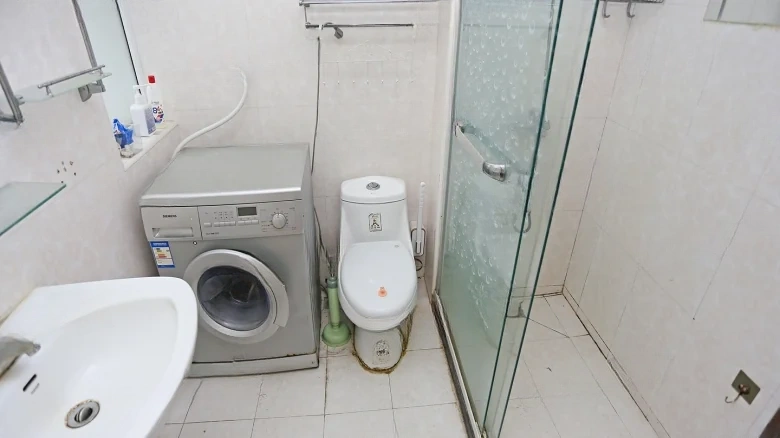 Yuan Yuan Bao Di - View 5