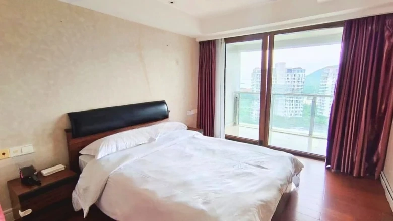 Half Mountain Peninsula Central Sea View Boulevard - View 2