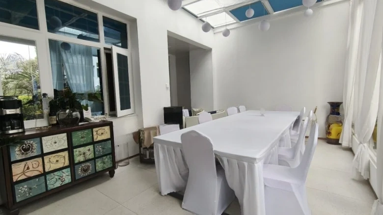 Dianchi Weicheng Ziyong - View 5