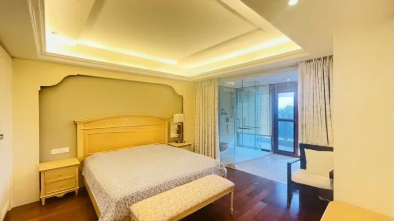 Half Mountain Peninsula Central Sea View Boulevard - View 4