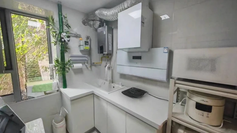 Lan Shi 71 Building - View 3