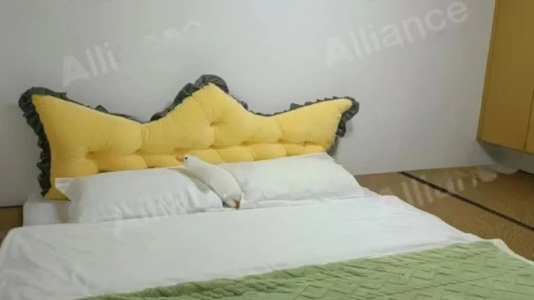 Poly Rail China Ring Plaza - View 2