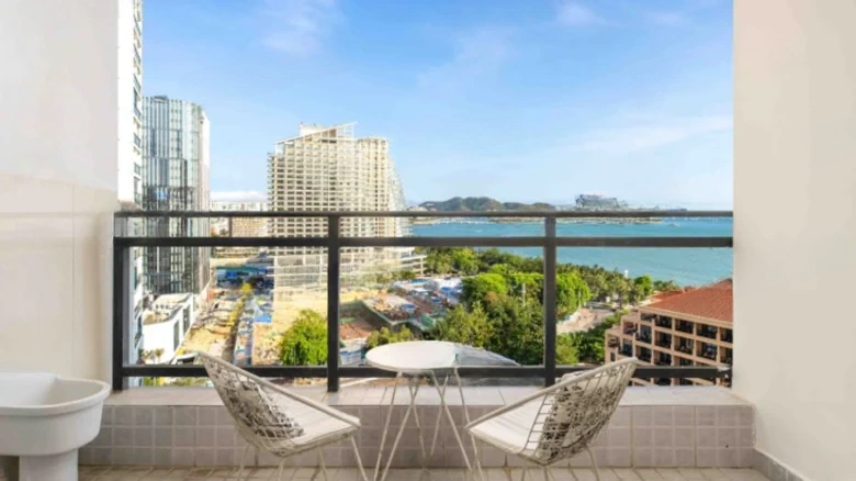 Sanya Golden Phoenix Seaview Apartment - View 12
