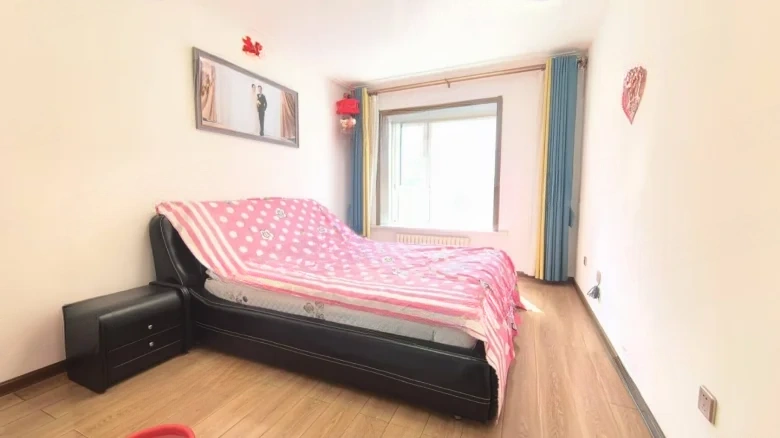 Gaoxin Yizhong Mingcheng - View 2