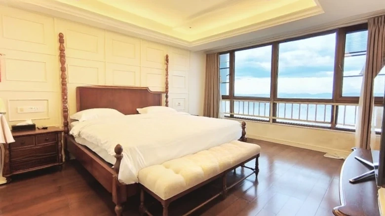 Half Mountain Peninsula Central Sea View Boulevard - View 4