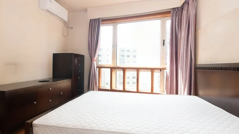 Dong Huaihai Apartments - View 2